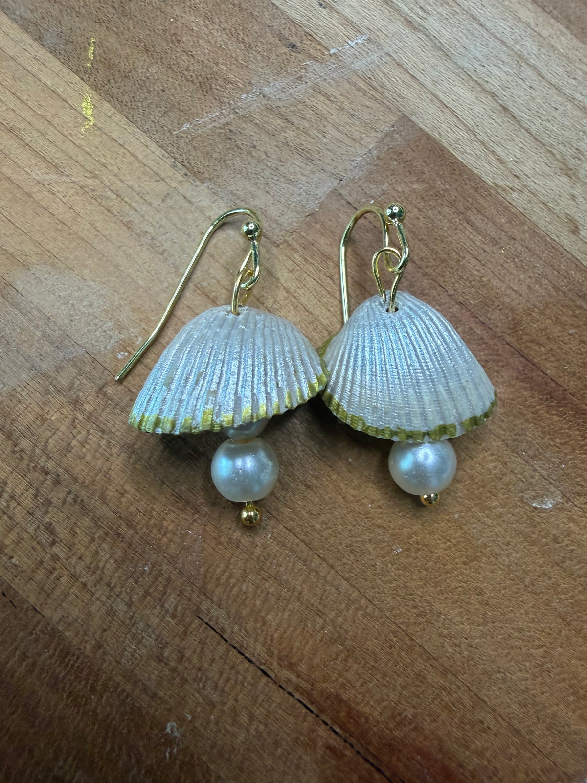 Pearl Tide Shell Earrings | Freshwater Pearl Earrings | Gold Sea shell Earrings | Coastal Beach Jewelry | Ocean Inspired Gift for Her
