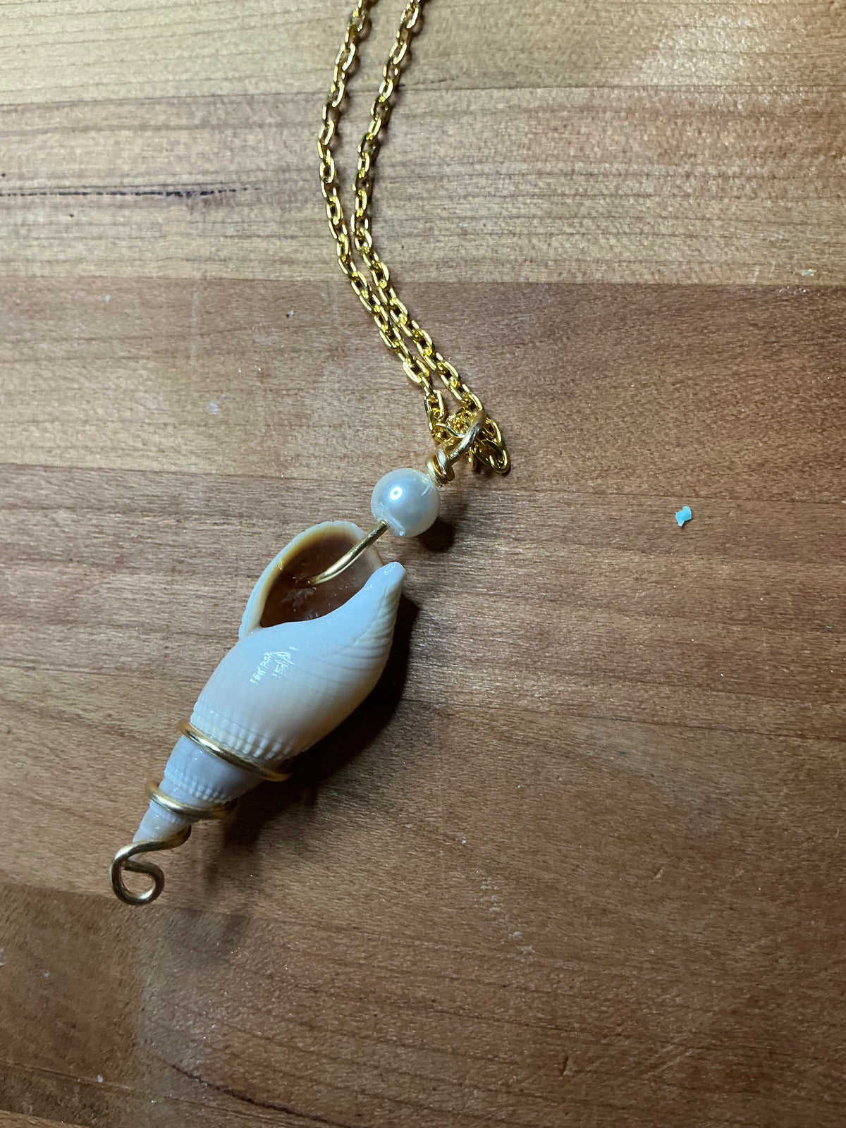 Handmade Natural Shell Necklace | Pendant with Pearl | Beach Jewelry | Ocean-Inspired Necklace | Coastal Gift | Design by Mariel
